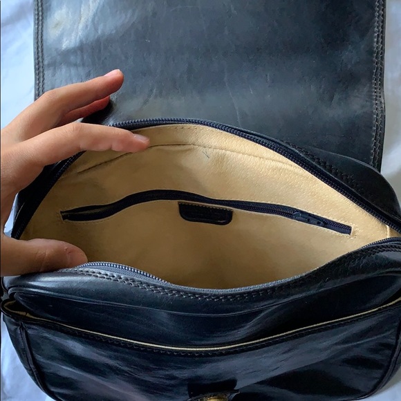 Delmar Navy Leather Purse - Picture 3 of 3